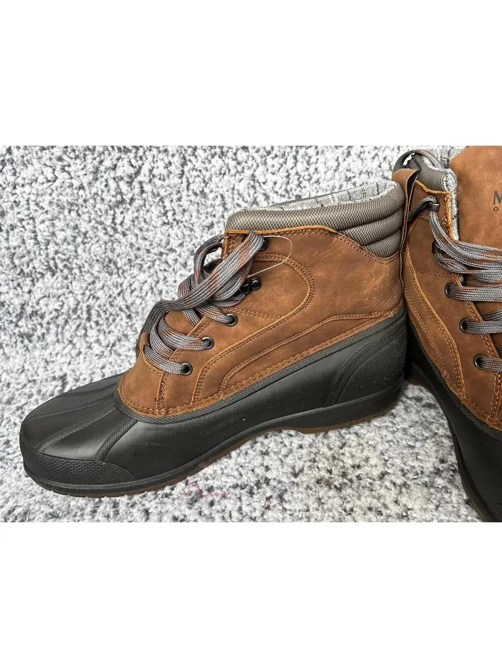 N/A men’s magellan